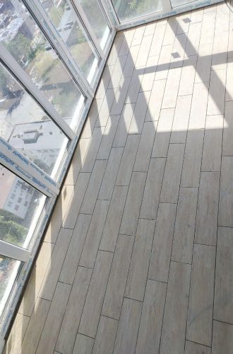 Manitas y reformas en Guardamar del Segura Azulejos en balcón