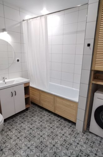 Manitas y reformas en Guardamar del Segura Baño con la bañera